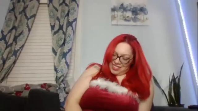 Image 7 of lustylunasvibes Stream on Chaturbate on 16 months ago