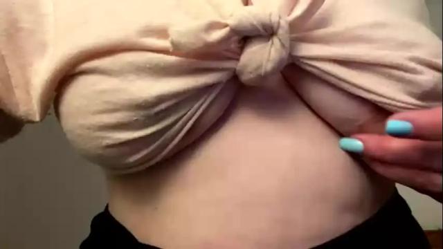 Image 4 of lustytits85 Stream on Chaturbate on 1 month ago