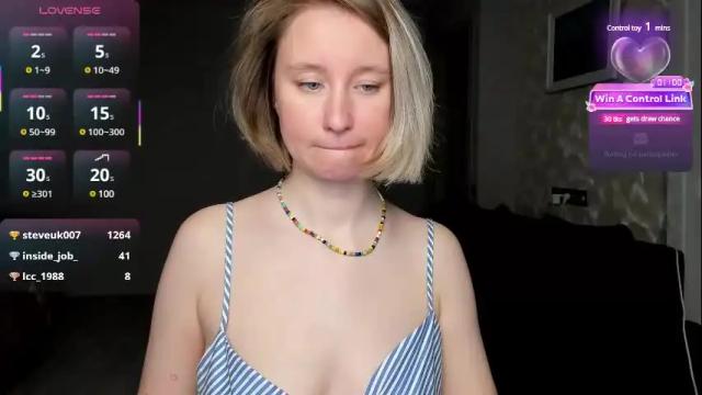 Image 12 of lusyagreenberg Stream on Chaturbate on 1 month ago