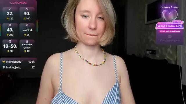 Image 2 of lusyagreenberg Stream on Chaturbate on 1 month ago