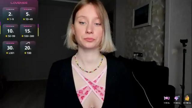 Image 8 of lusyagreenberg Stream on Chaturbate on 1 month ago