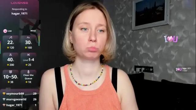 Image 7 of lusyagreenberg Stream on Chaturbate on 1 month ago