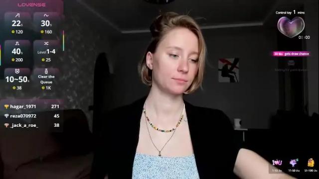 Image 4 of lusyagreenberg Stream on Chaturbate on 14 days ago
