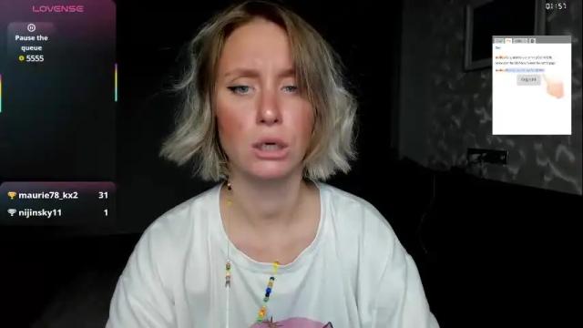 Image 6 of lusyagreenberg Stream on Chaturbate on 7 months ago
