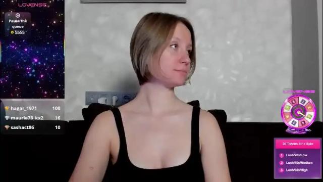 Image 10 of lusyagreenberg Stream on Chaturbate on 5 months ago