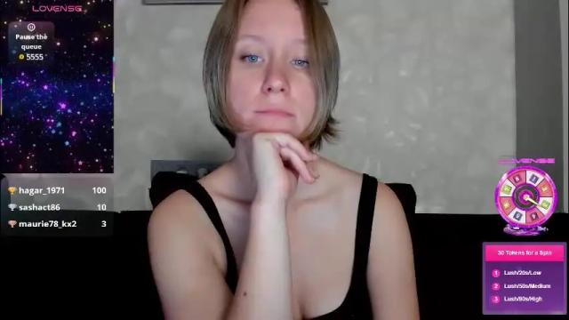 Image 2 of lusyagreenberg Stream on Chaturbate on 5 months ago