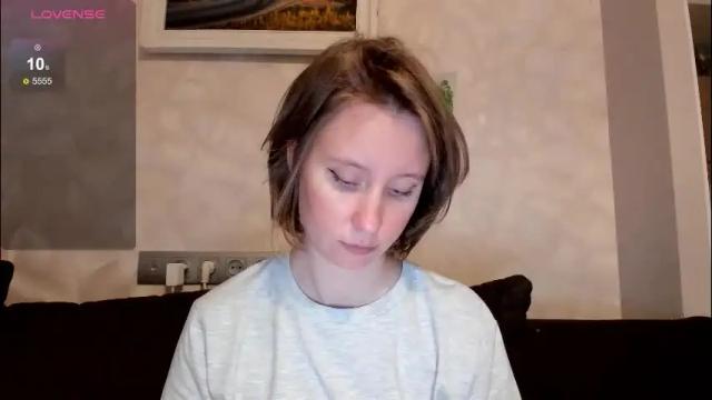 Image 12 of lusyagreenberg Stream on Chaturbate on 2 months ago