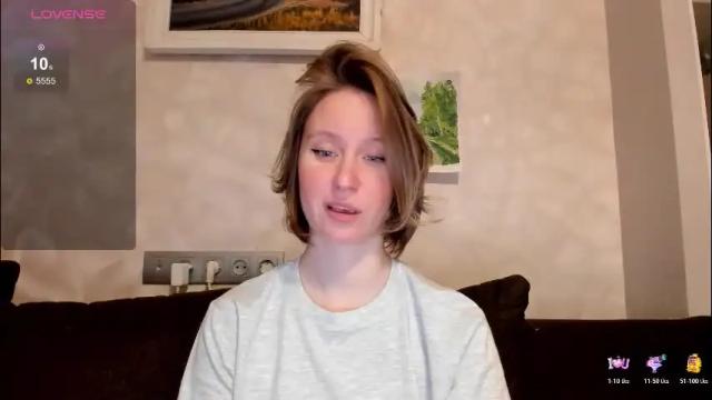 Image 8 of lusyagreenberg Stream on Chaturbate on 2 months ago