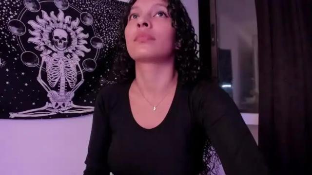 Image 11 of luu01_ Stream on Chaturbate on 20 months ago