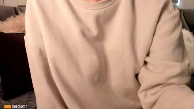 Image 4 of luucy___ Stream on Chaturbate on 13 days ago