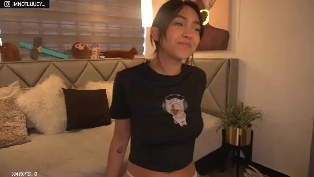 Image 7 of luucy___ Stream on Chaturbate on 20 days ago