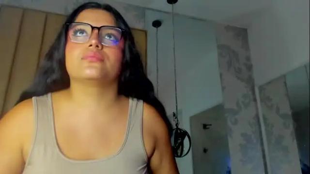 Thumbnail 1, luunabella's Stream at Chaturbate, 6 months ago