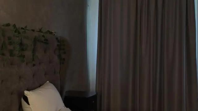 Image 2 of luvertakrax Stream on Chaturbate on 1 month ago