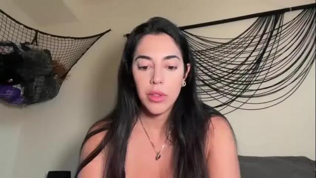 Image 3 of luxcher22 Stream on Chaturbate on 3 months ago