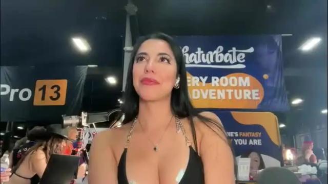 Image 6 of luxcher22 Stream on Chaturbate on 3 days ago