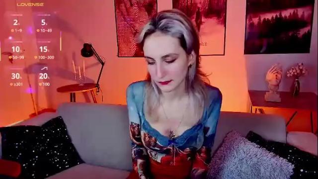Image 12 of luxrayi Stream on Chaturbate on 3 months ago