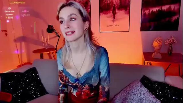 Image 2 of luxrayi Stream on Chaturbate on 3 months ago