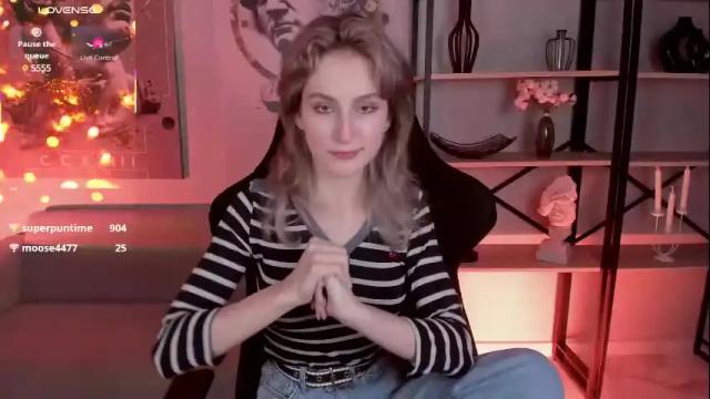 Image 2 of luxrayi Stream on Chaturbate on 2 months ago