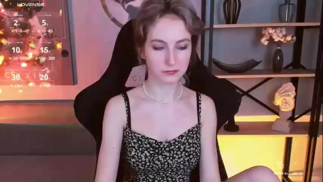 Thumbnail 1, luxrayi's Stream at Chaturbate, 2 months ago