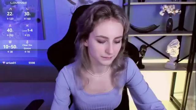 Image 12 of luxrayi Stream on Chaturbate on 2 months ago
