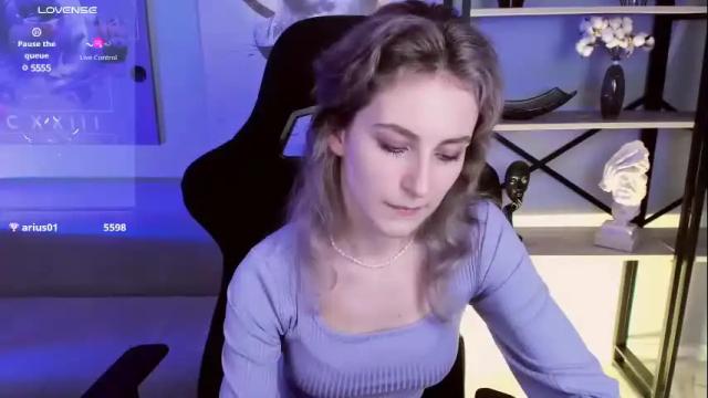 Thumbnail 2, luxrayi's Stream at Chaturbate, 2 months ago