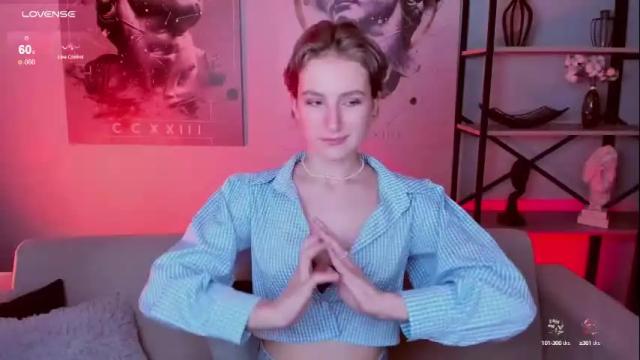 Image 12 of luxrayi Stream on Chaturbate on 1 month ago