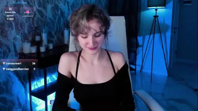 Image 8 of luxrayi Stream on Chaturbate on 1 month ago