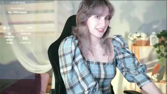 Image 7 of luxrayi Stream on Chaturbate on 29 days ago