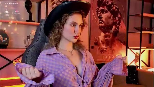 Image 10 of luxrayi Stream on Chaturbate on 3 months ago