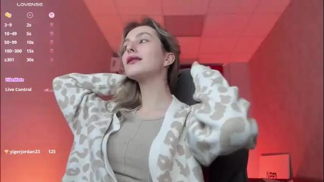 Thumbnail 3, luxrayi's Stream at Chaturbate, 2 months ago