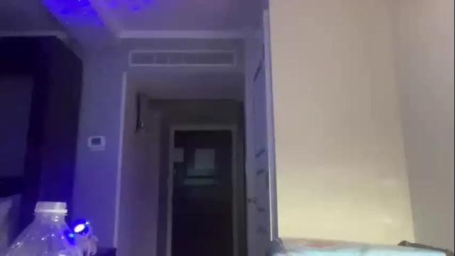 Image 8 of luxuriouslarue Stream on Chaturbate on 4 days ago