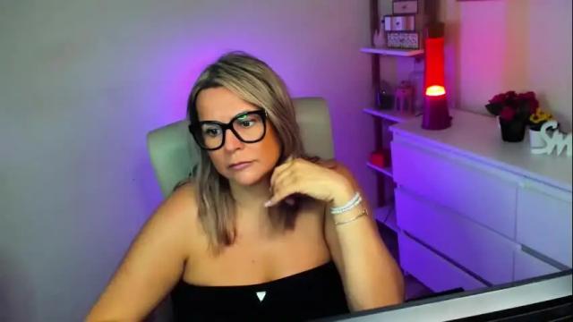 Thumbnail 1, luxxx_diana's Stream at Chaturbate, 9 days ago