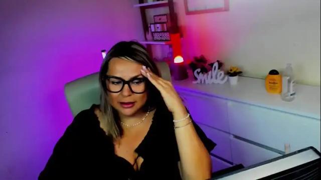 Thumbnail 1, luxxx_diana's Stream at Chaturbate, 2 days ago