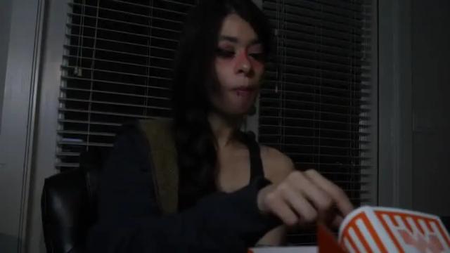 Image 3 of luxxxthefox Stream on Chaturbate on 20 months ago