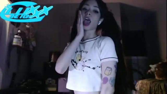 Image 7 of luxxxthefox Stream on Chaturbate on 16 months ago