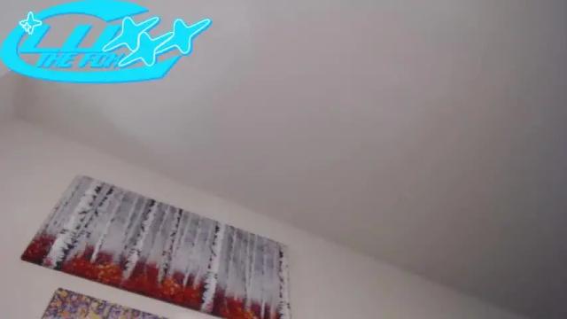 Image 3 of luxxxthefox Stream on Chaturbate on 15 months ago