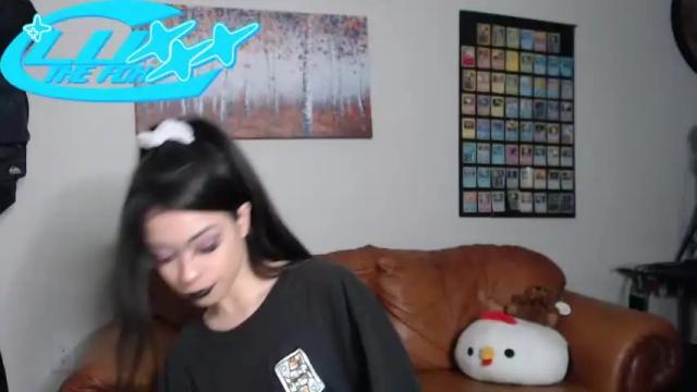 Image 4 of luxxxthefox Stream on Chaturbate on 15 months ago