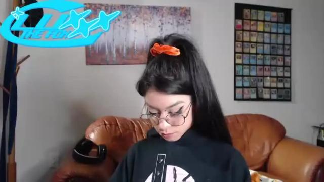 Image 2 of luxxxthefox Stream on Chaturbate on 14 months ago