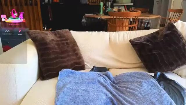 Image 11 of luxymin Stream on Chaturbate on 1 month ago