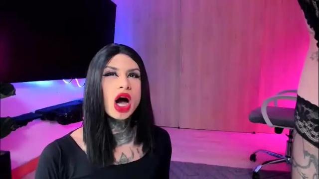 Image 7 of luxyshy Stream on Chaturbate on 20 days ago