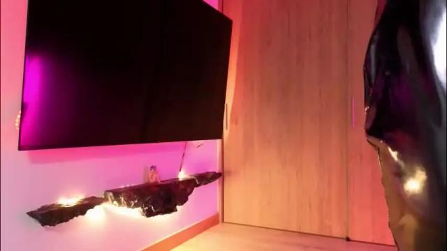 Thumbnail 1, luxyshy's Stream at Chaturbate, 1 month ago