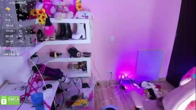 Image 6 of luz_celeste_ Stream on Chaturbate on 1 month ago