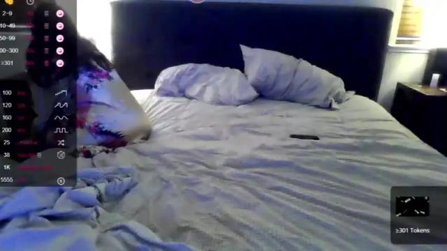 Image 2 of lvsxmira Stream on Chaturbate on 19 months ago