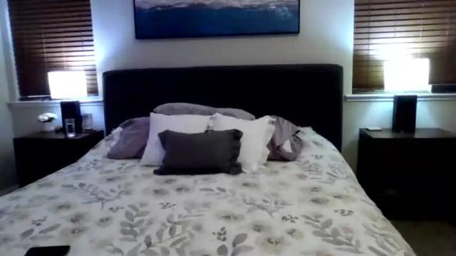 Image 8 of lvsxmira Stream on Chaturbate on 18 months ago
