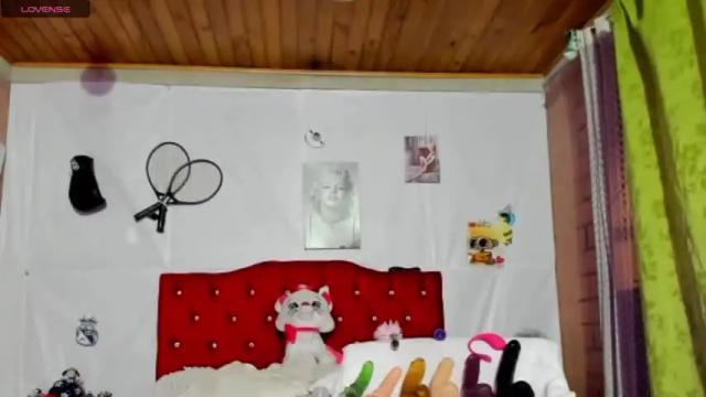 Image 4 of lya_morgan Stream on Chaturbate on 18 months ago