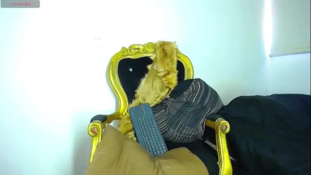 Image 11 of lya_rousel Stream on Chaturbate on 1 month ago