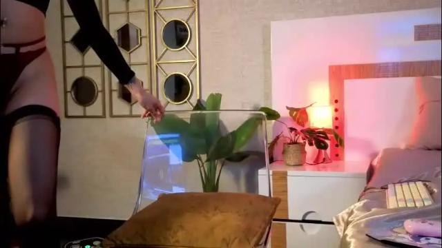 Image 12 of lyahaven Stream on Chaturbate on 2 months ago