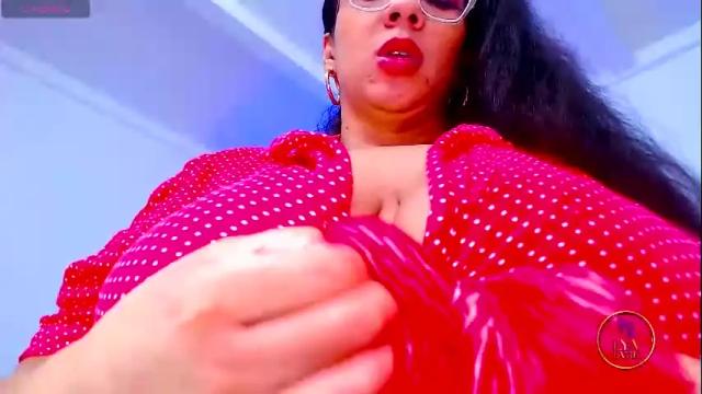 Image 4 of lyalatin4 Stream on Chaturbate on 1 month ago