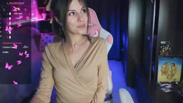 Image 8 of lyalyaextravaganza Stream on Chaturbate on 21 months ago
