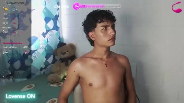 Thumbnail 1, lyam_77's Stream at Chaturbate, 22 months ago
